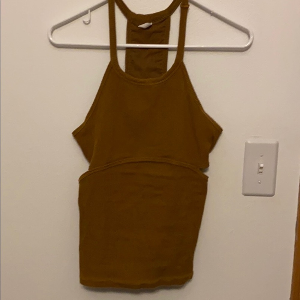 Free people movement tank